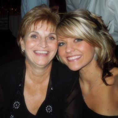 Cassandra Wain with her mom Deborah Sue Bordine